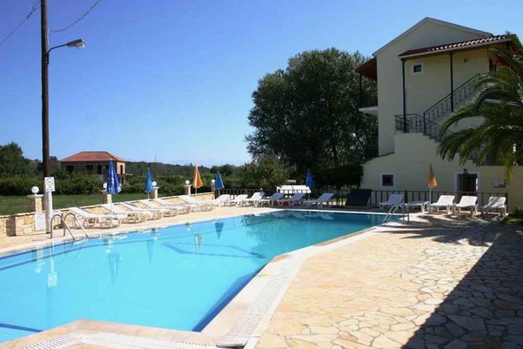 Villa Fondas Roda Exteriér fotografie